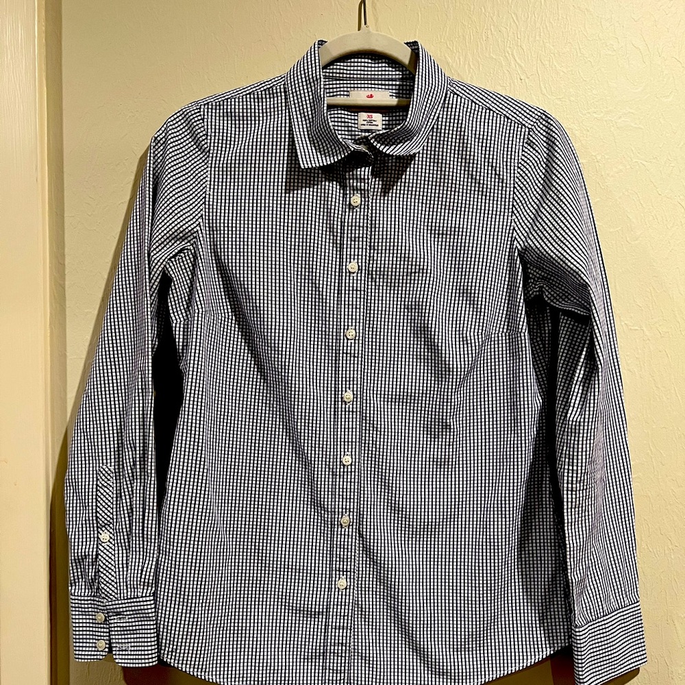 J. Crew Haberdashery white/blue button down. Fitted. Size XS. Excellent cond
